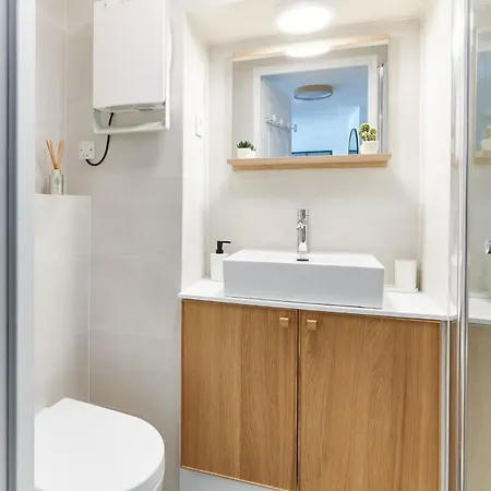 Montparnasse & Luxembourg Palace - Cityapartmentstay Apartment *